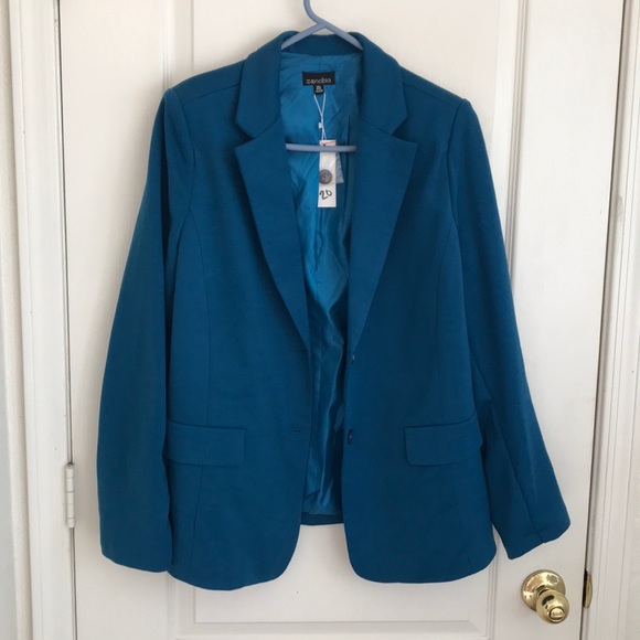 Zenobia Jackets & Blazers - Plus size lined teal 2-buttons blazer